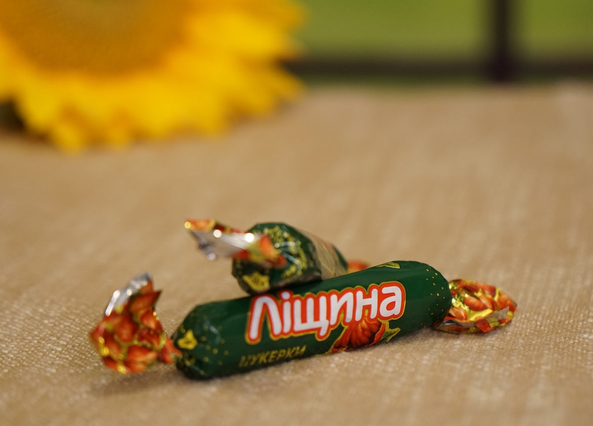 Lishchyna Chocolates with Chopped Nuts